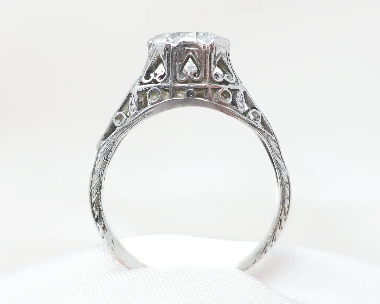 1930s Art Deco Diamond Solitaire - Image 3