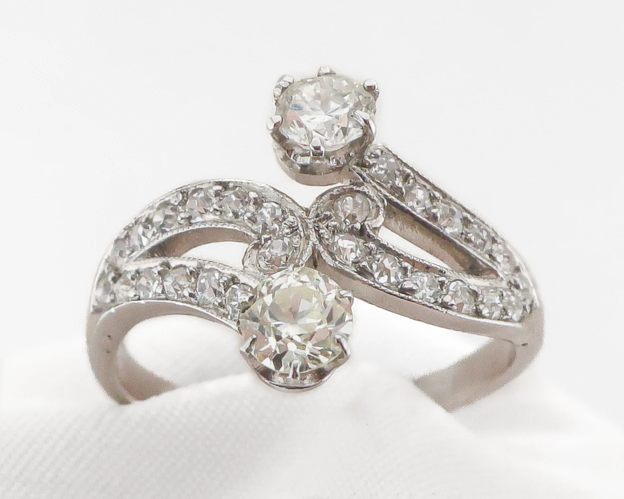 Price Between $5,001 - $10,000