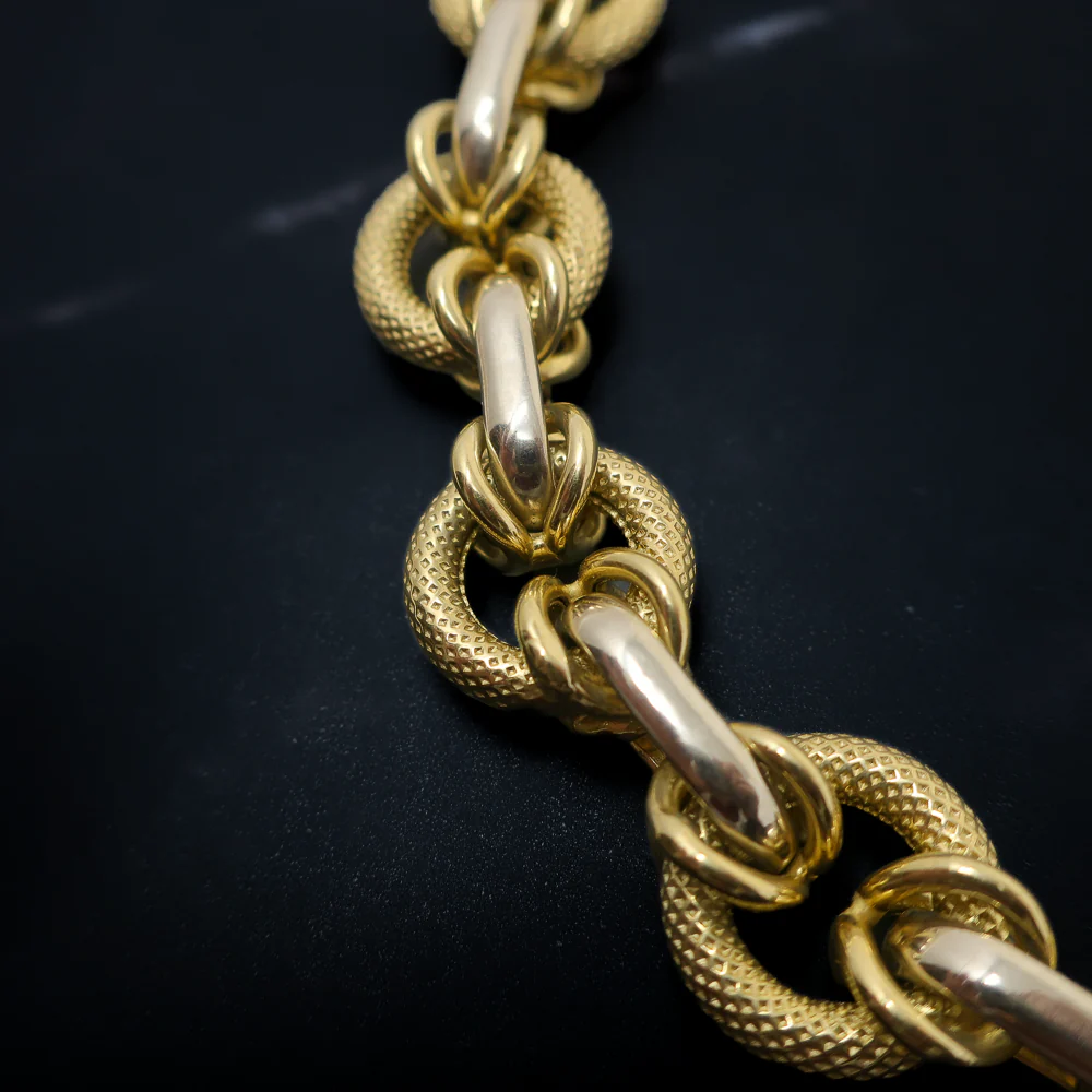 1980s Two-Tone Gold Necklace - Image 4