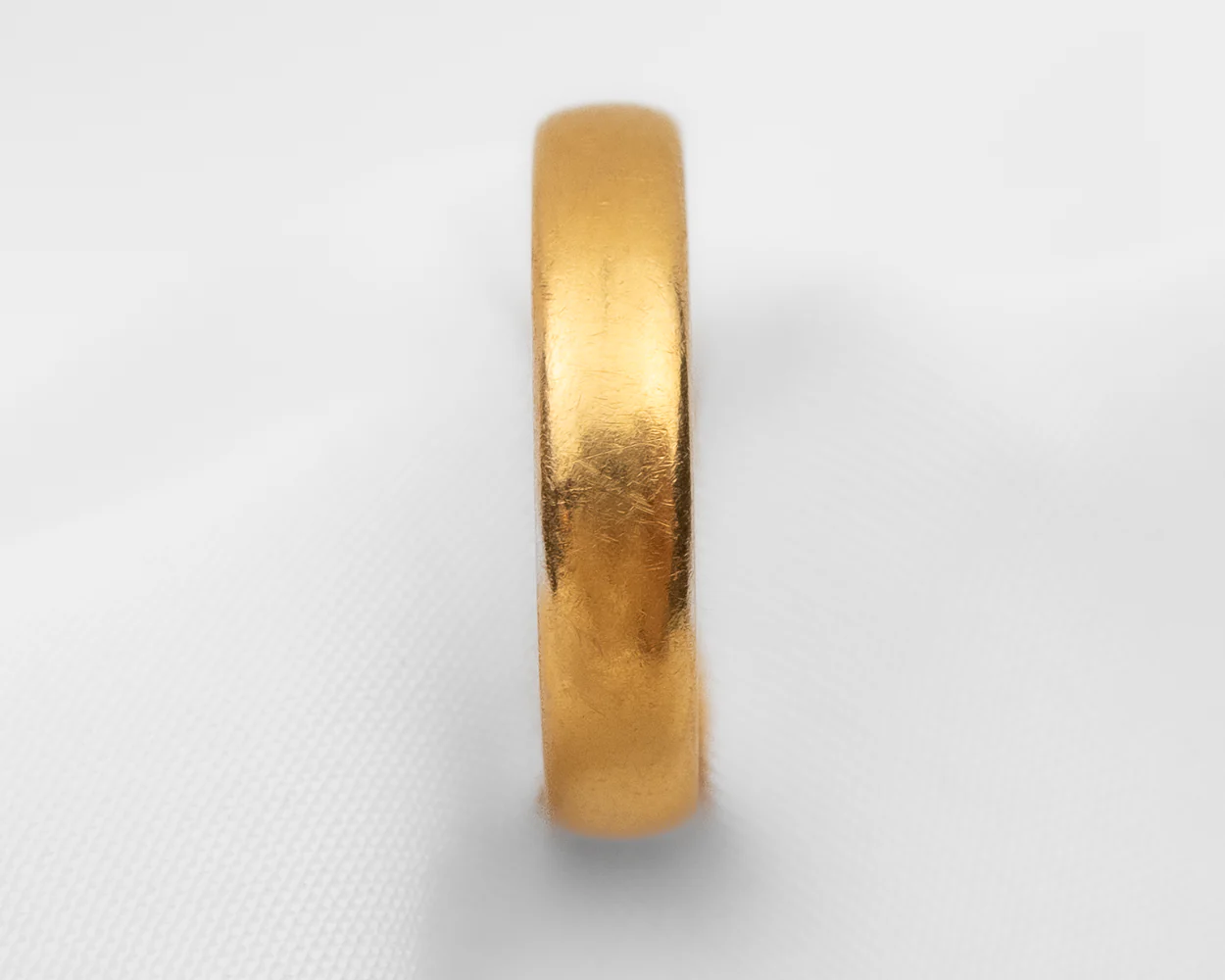 Edwardian 22KT Gold Band - Image 3