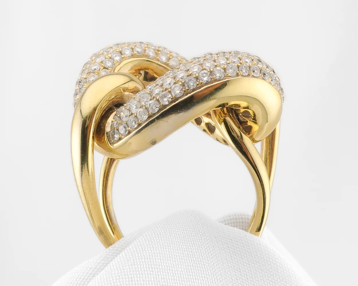 '80s Gold & Diamond Loop Ring - Image 3