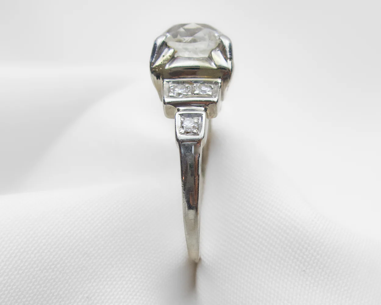 Art Deco 1.52-Carat Diamond Ring - Image 4