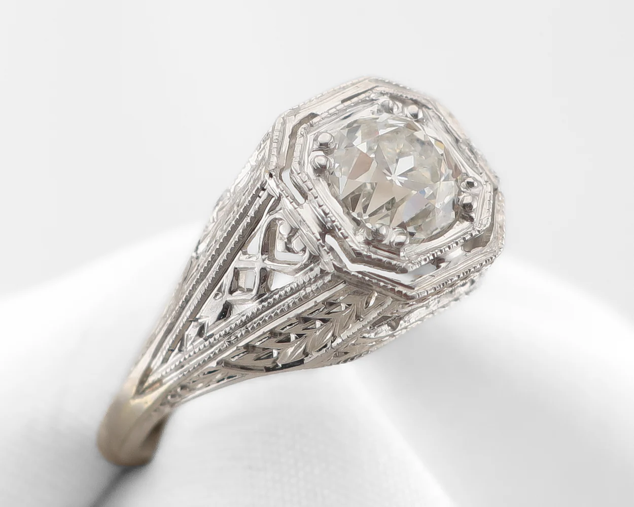 Art Deco Filigree Diamond Solitaire - Image 4