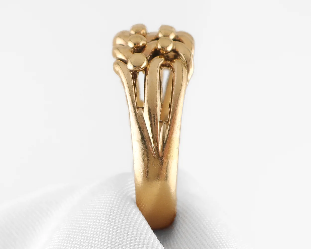 Edwardian 18KT Keeper Ring - Image 3