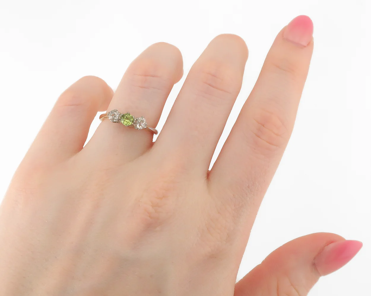 Edwardian Peridot & Diamond Ring - Image 4