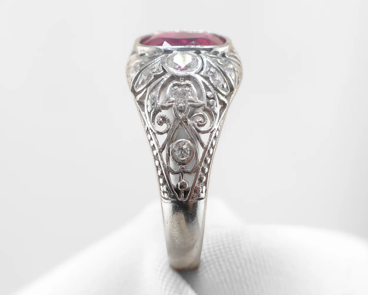 Edwardian Ruby Ring - Image 2