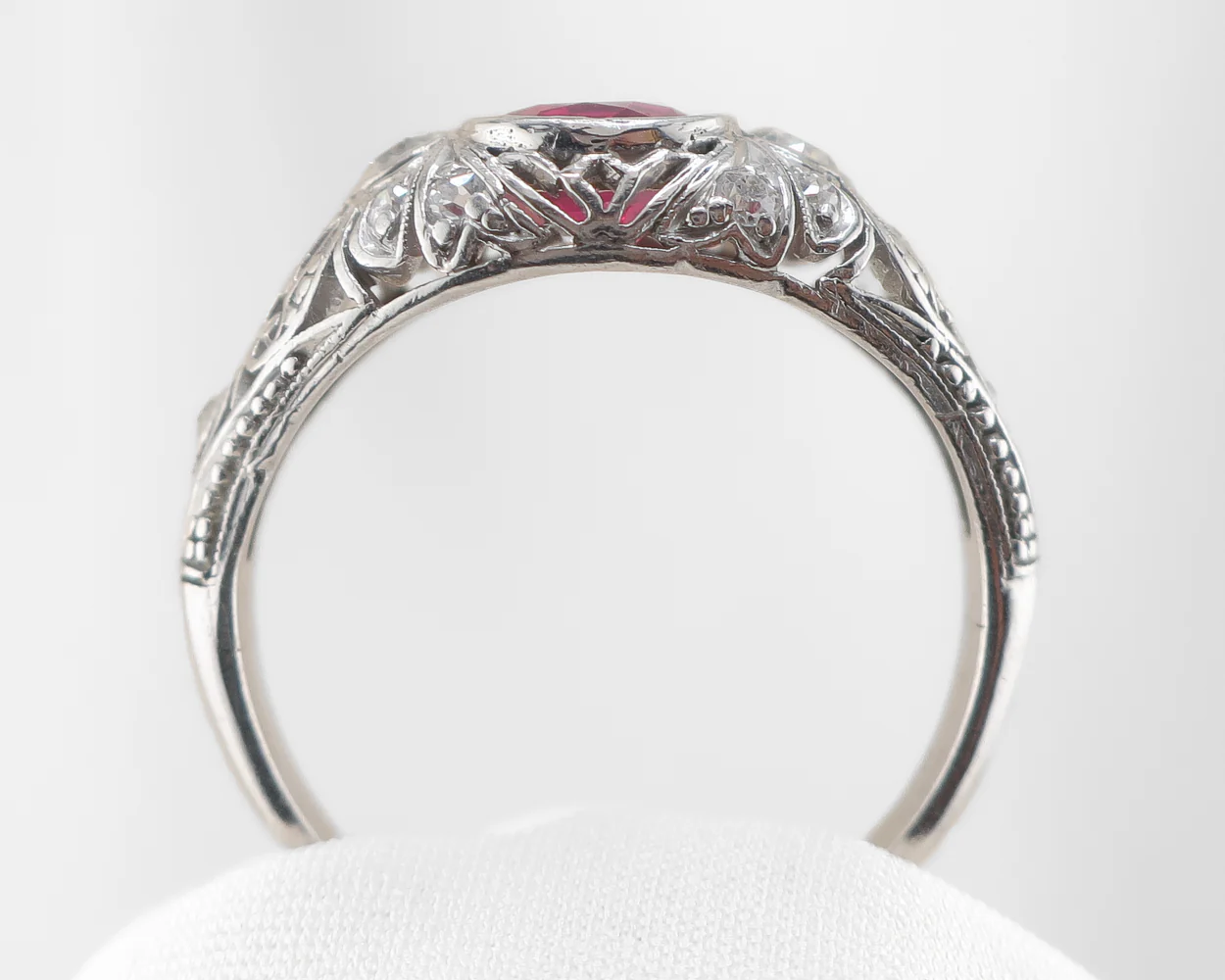 Edwardian Ruby Ring - Image 3
