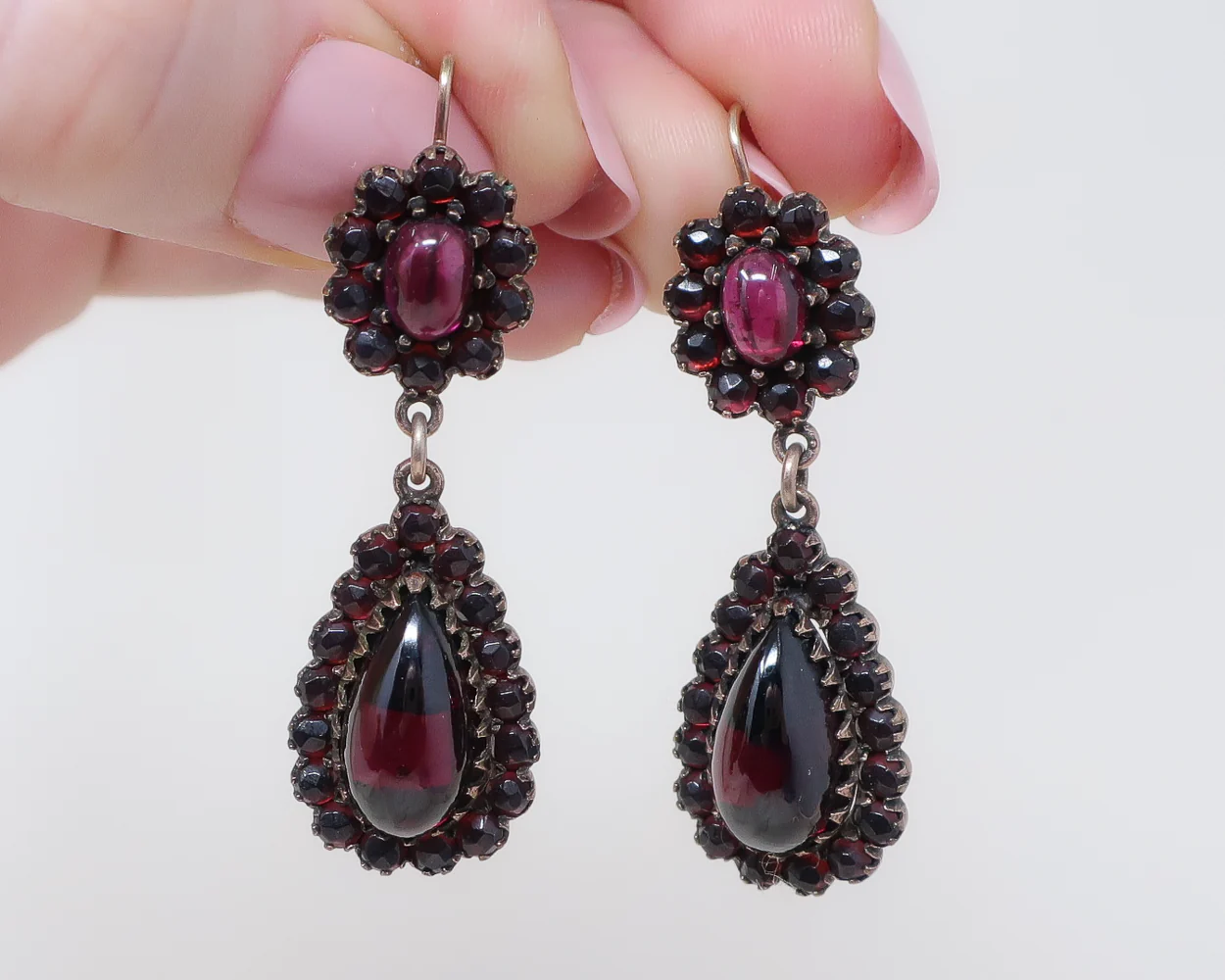 Victorian Garnet Cabochon Earrings - Image 3