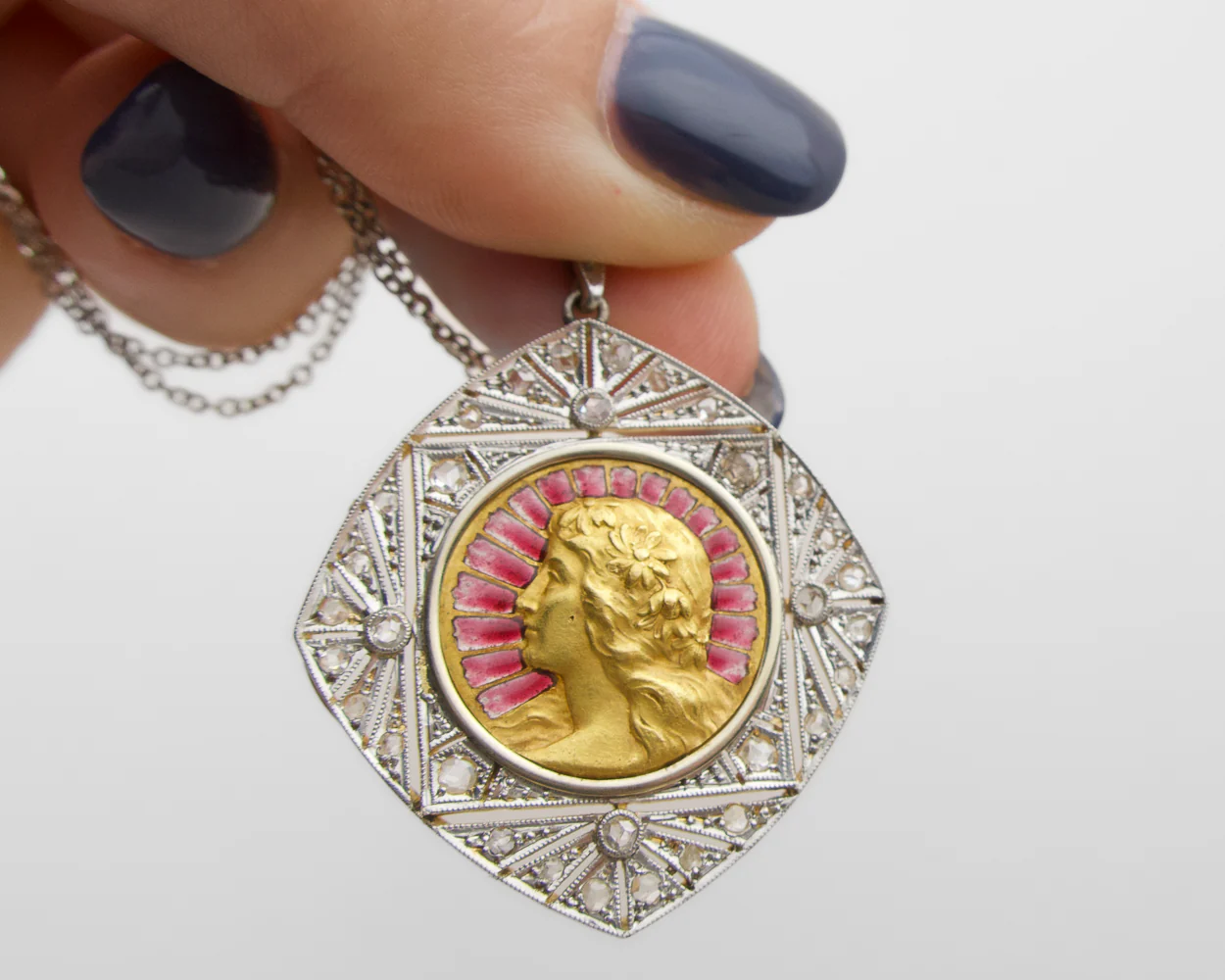 Art Nouveau Plique-A-Jour Pendant - Image 4