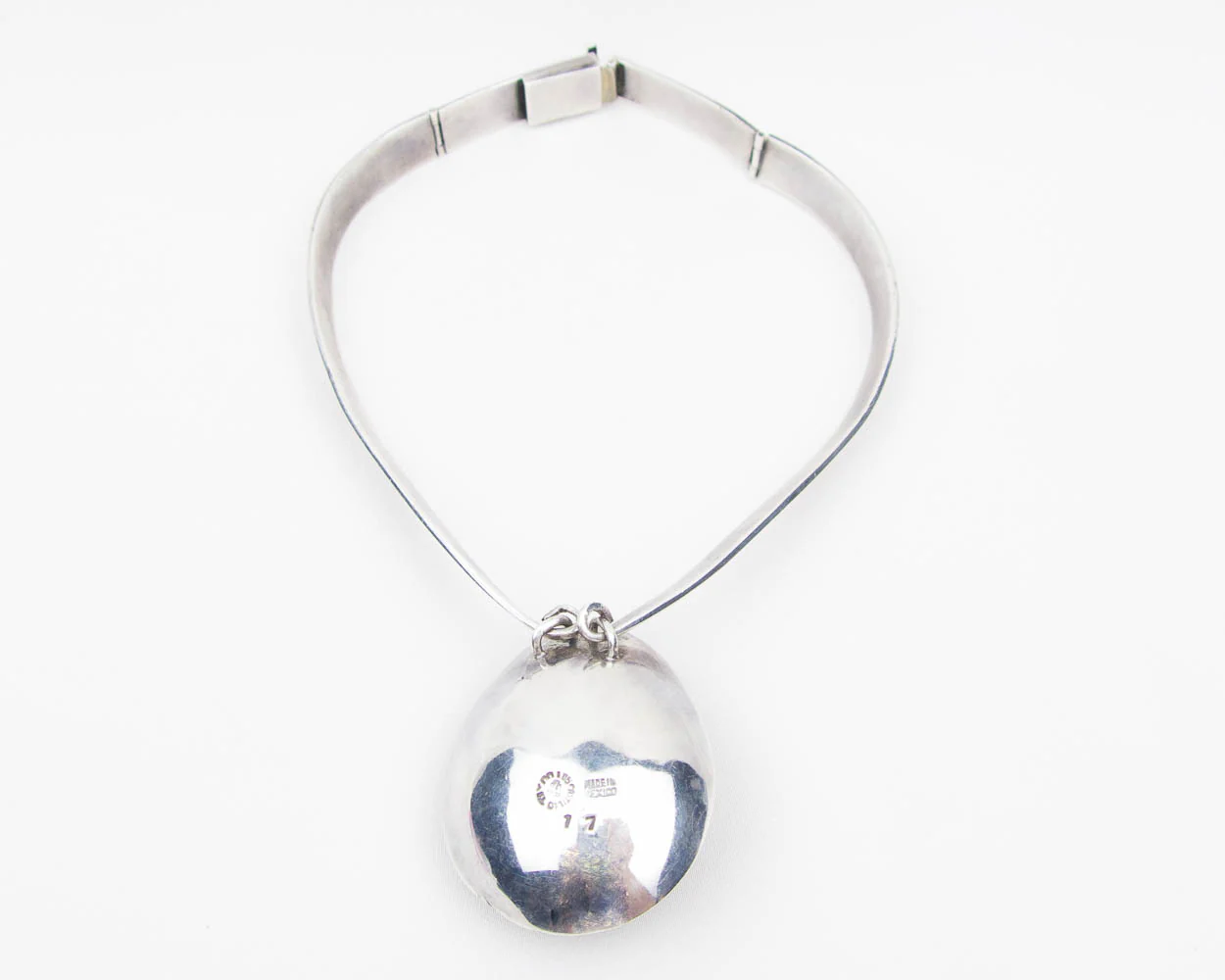 Taxco Mexico Mid-Century Sterling Collar with Obsidian Drop - Image 4