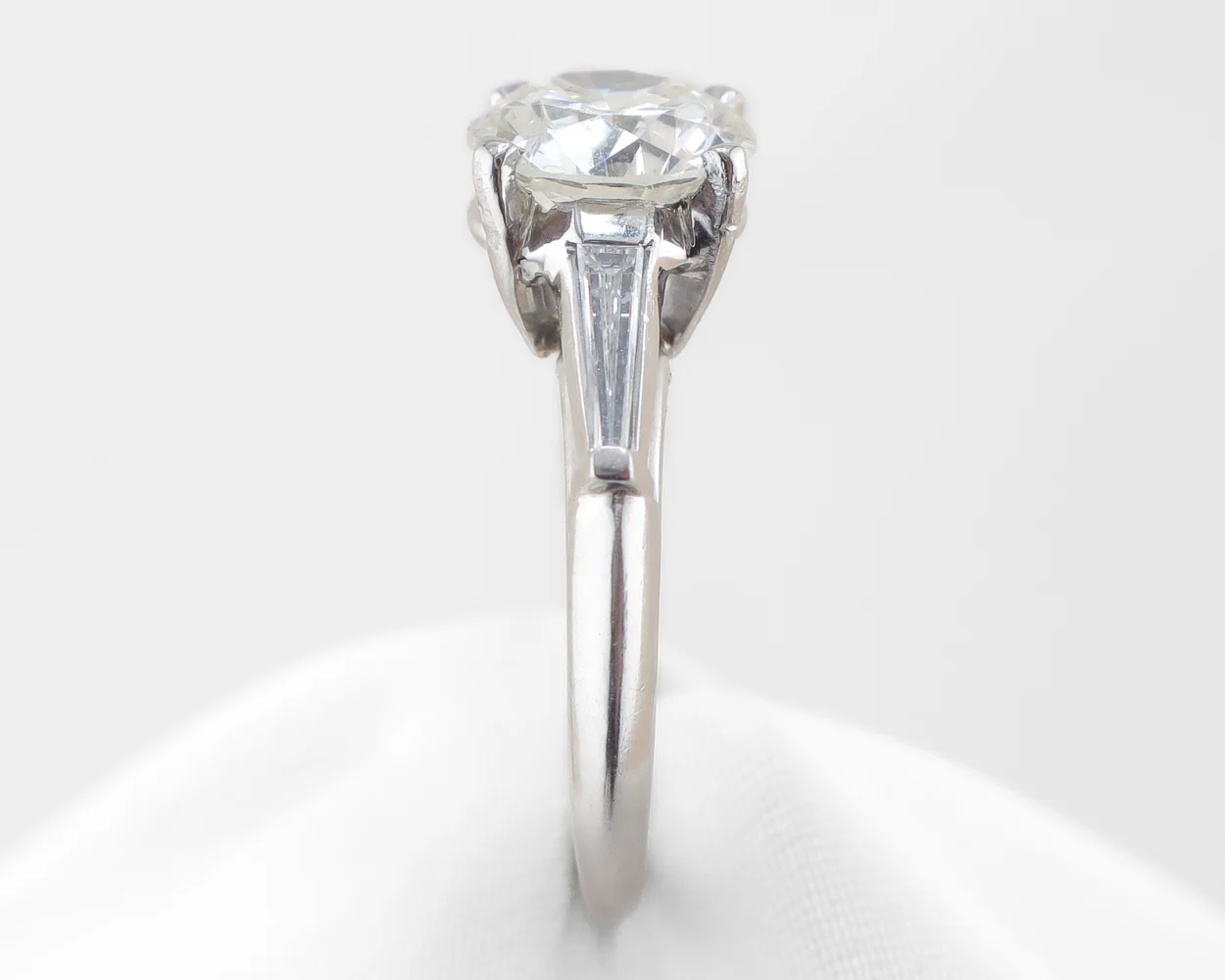 Midcentury 2.78-Carat Diamond Solitaire - Image 2