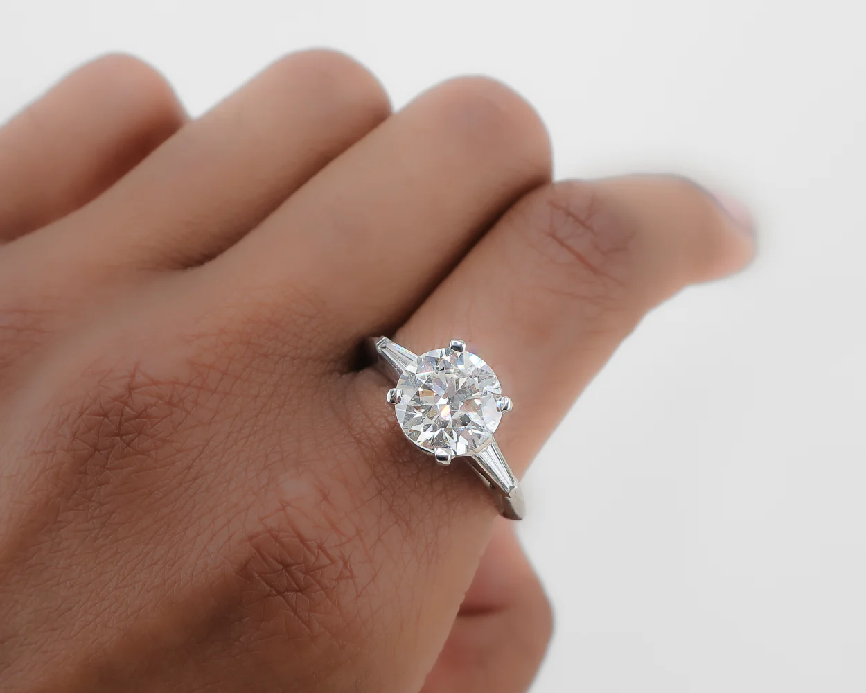 Midcentury 2.78-Carat Diamond Solitaire - Image 4