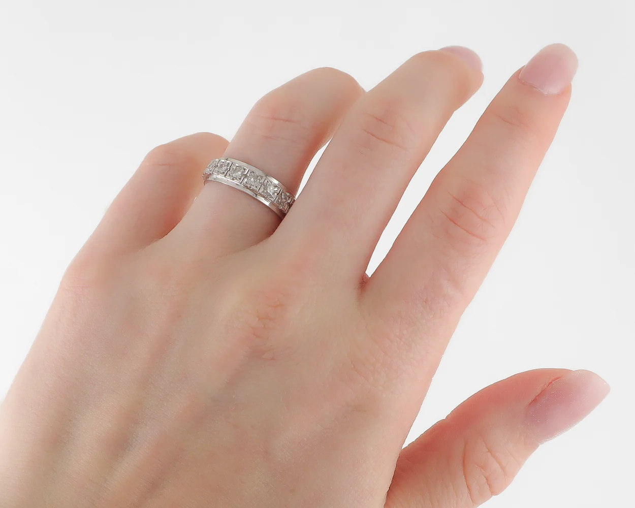 Midcentury Platinum Diamond Eternity Band - Image 4