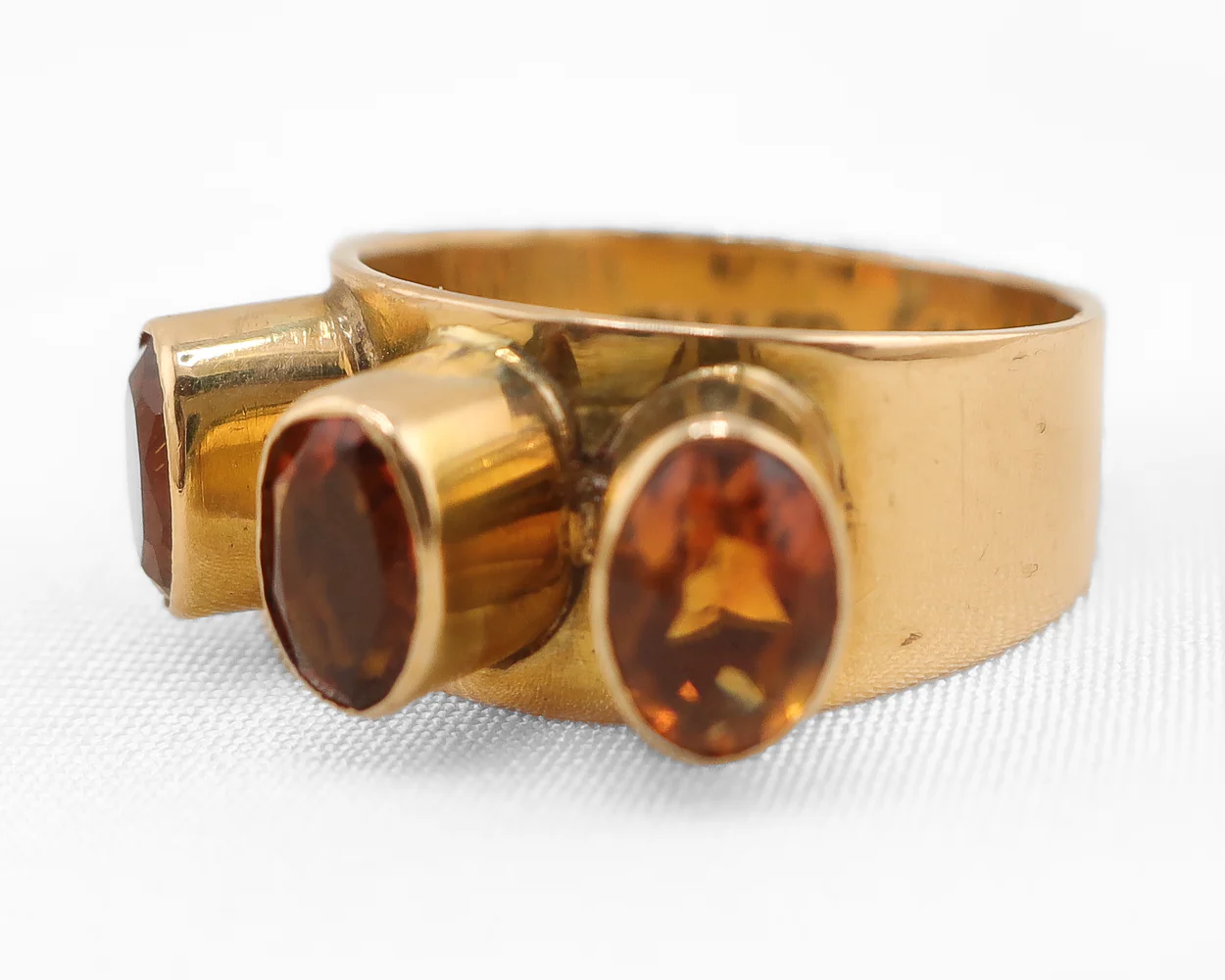 Oswaldo Guayasamin Three-Stone Citrine Ring - Image 2