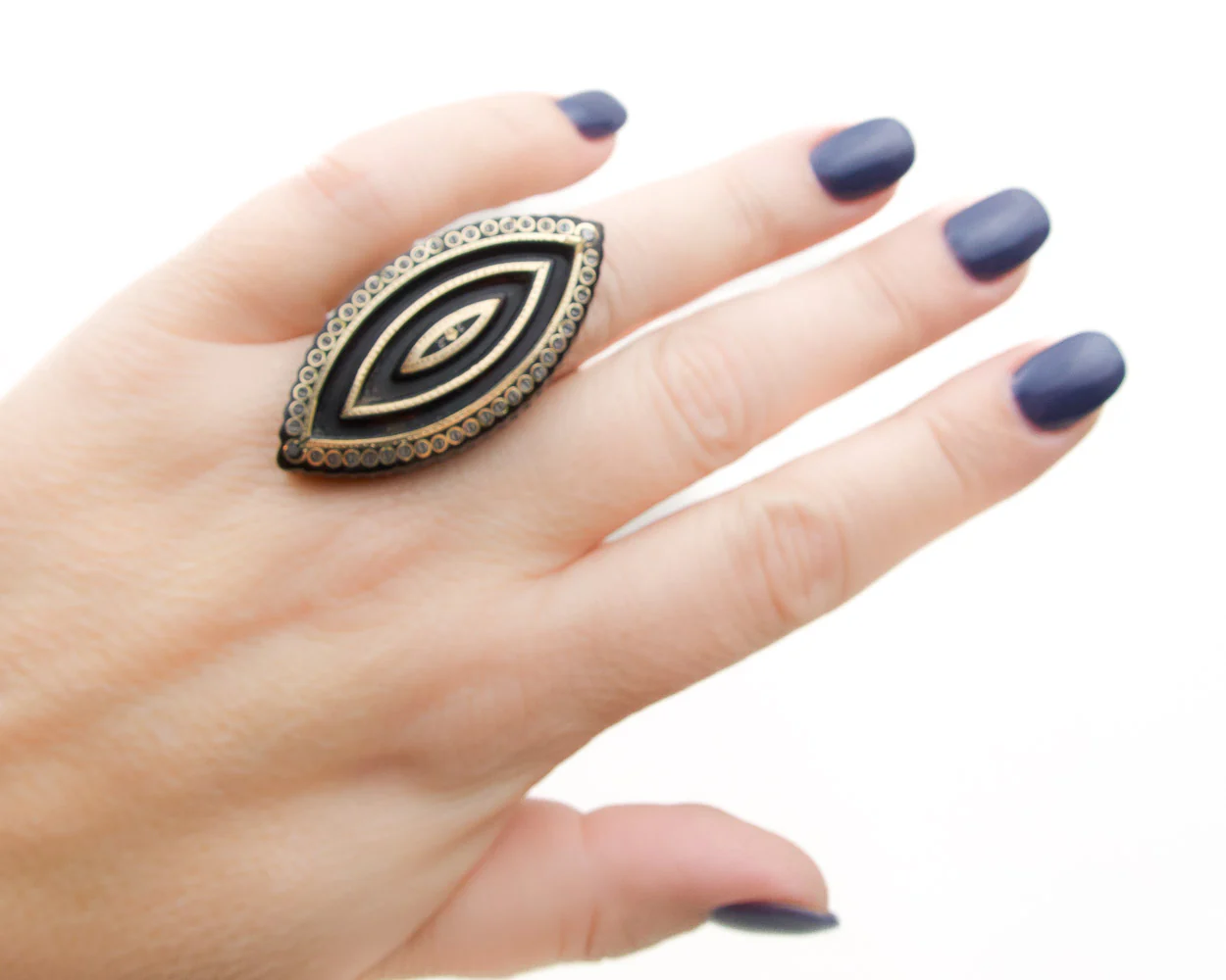 Rare Victorian Pique Ring - Image 4