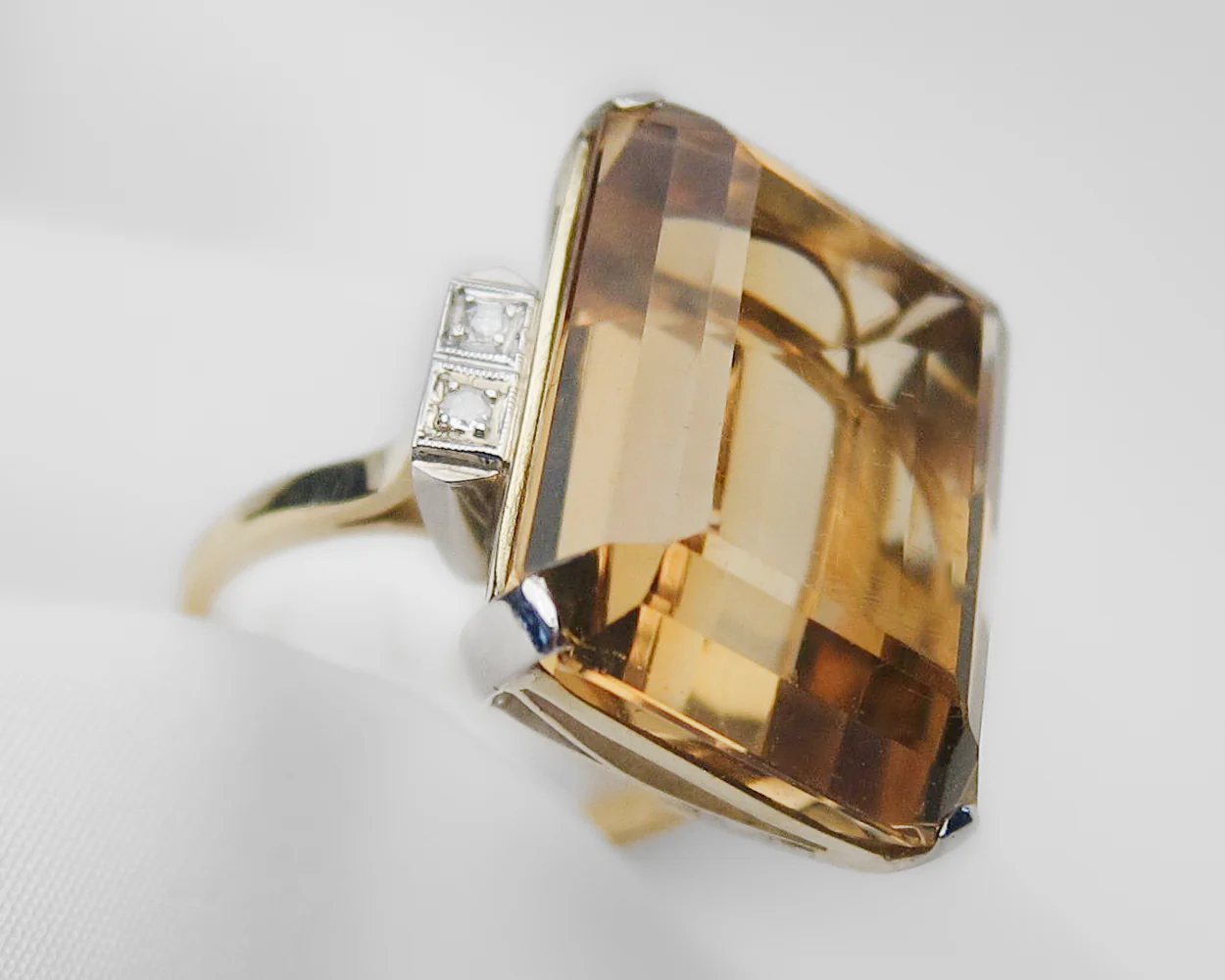 Retro-Era Citrine & Diamond Dinner Ring - Image 3