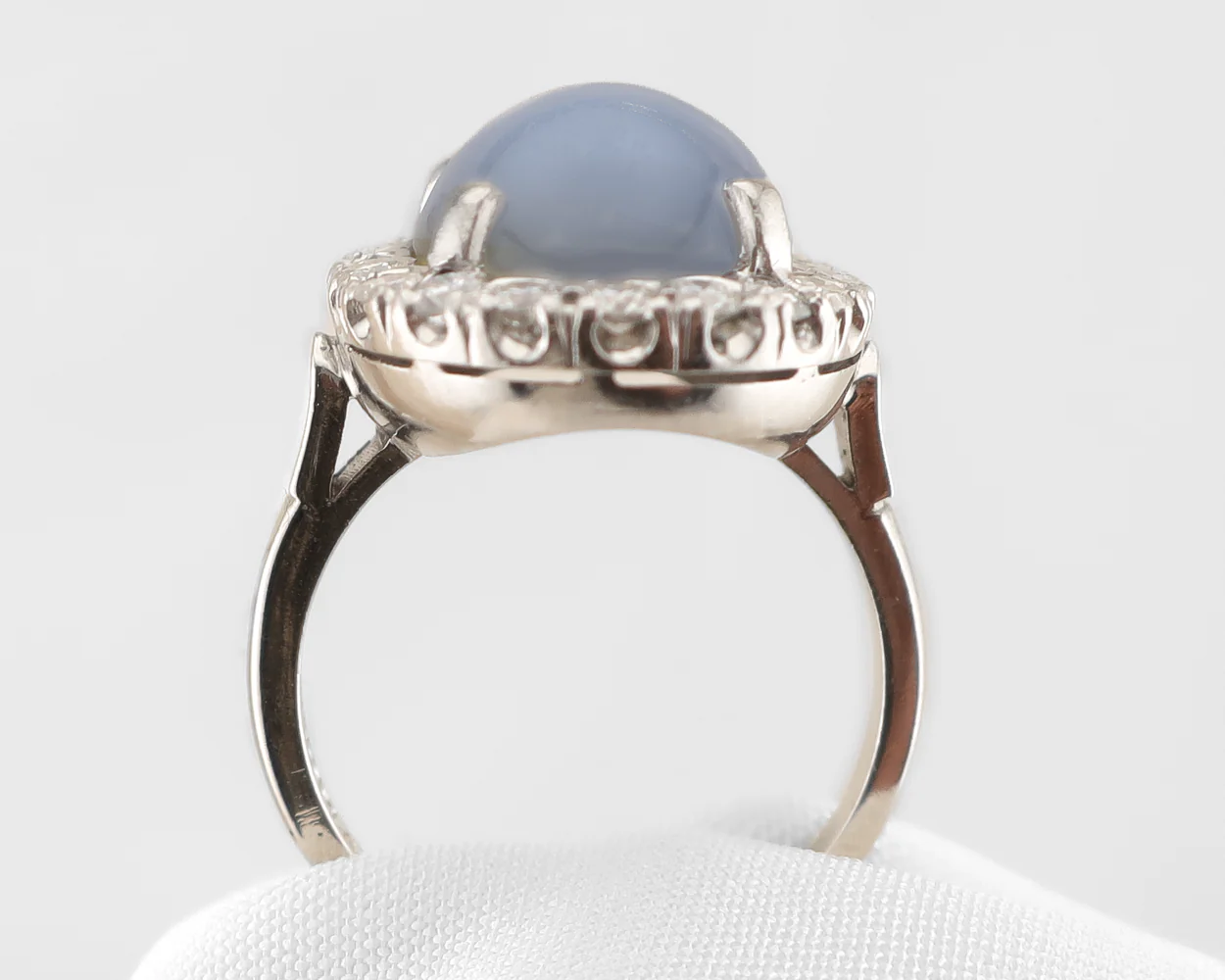 Midcentury Star Sapphire & Diamond Halo Ring - Image 4