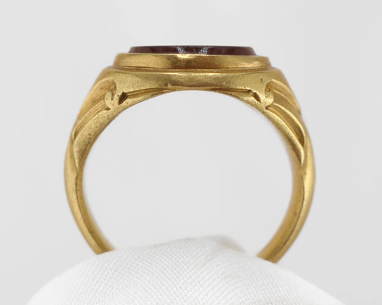 Victorian Carnelian Ring - Image 3