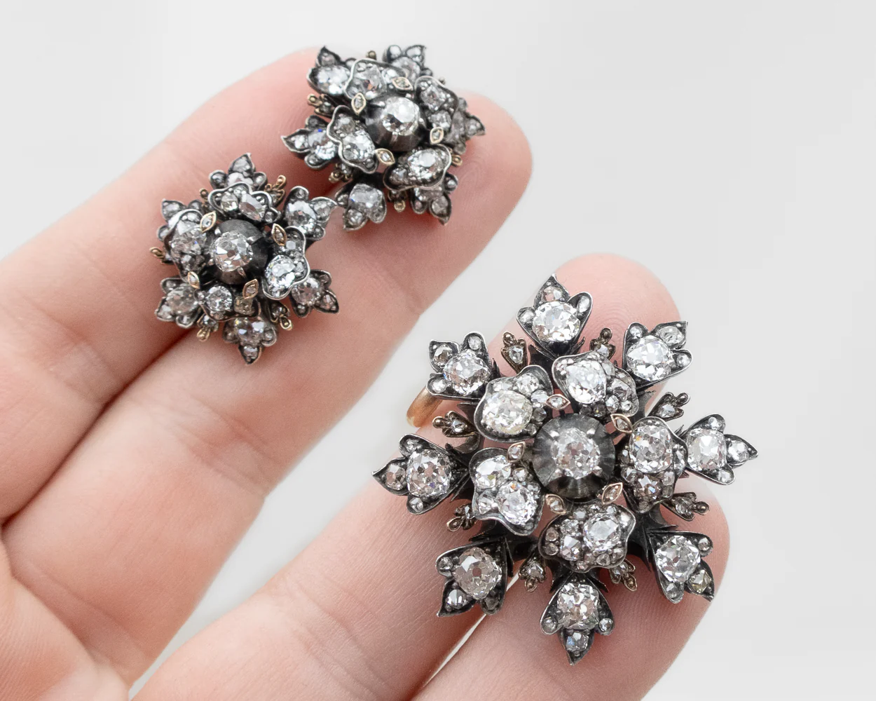 Victorian Diamond Earrings & Pendant Set - Image 4