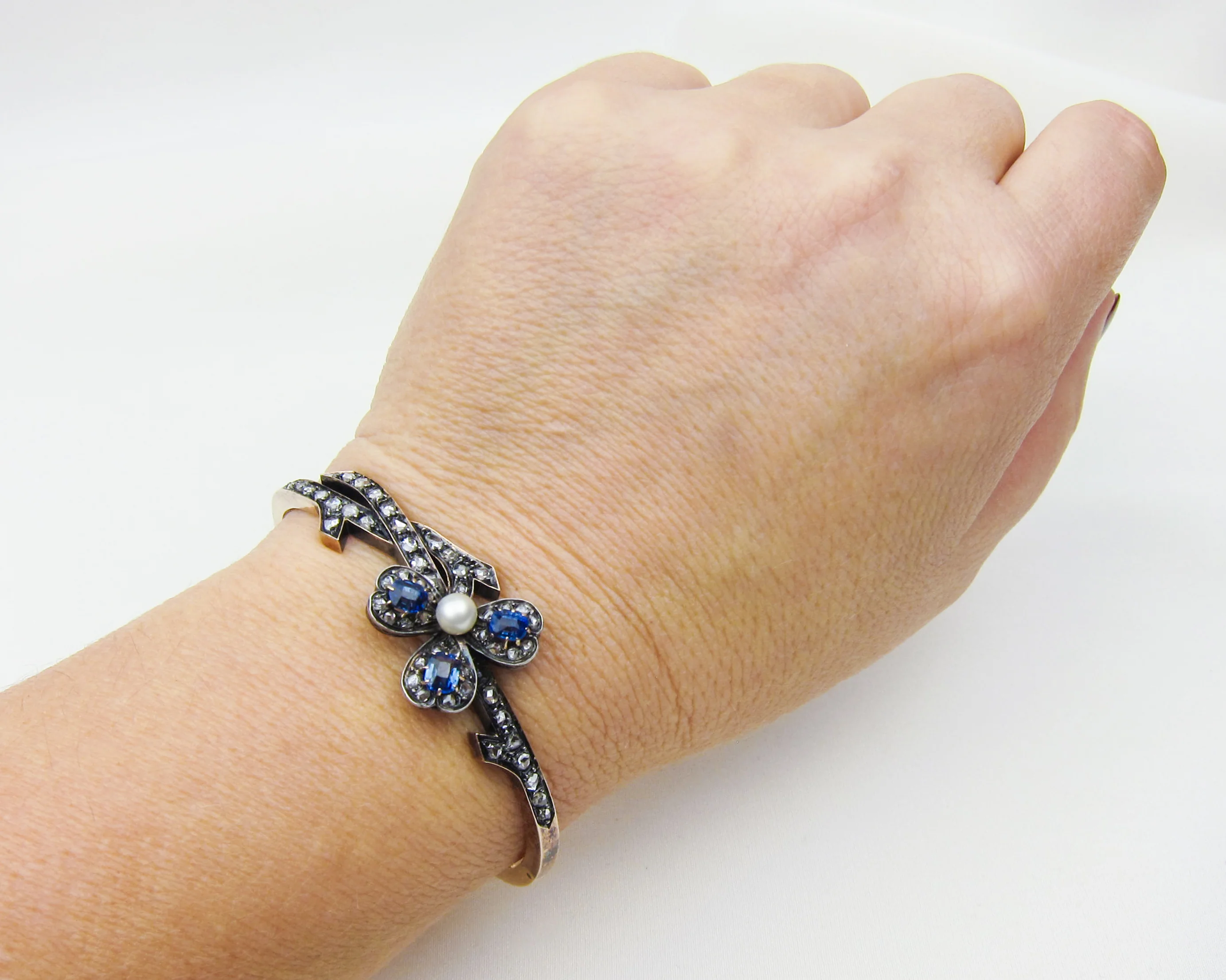 Victorian French Sapphire & Diamond Clover Bangle - Image 5