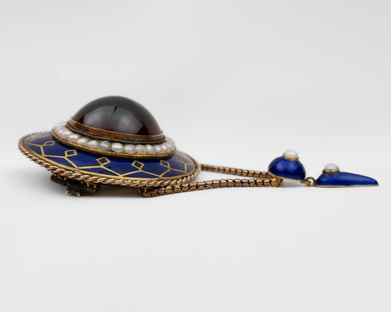 Victorian Garnet Mourning Brooch - Image 3